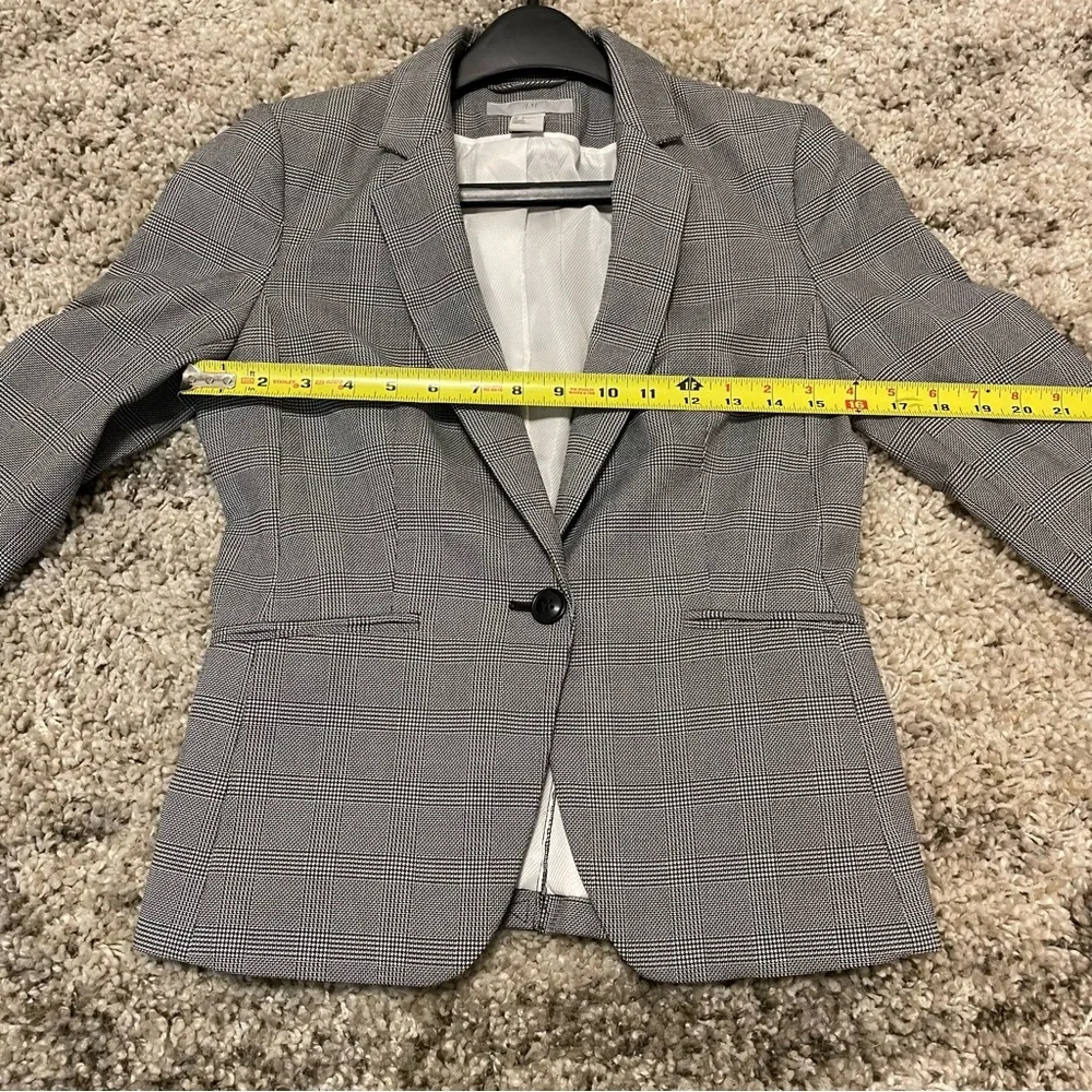 H&M Women’s Gray Houndstooth Plaid‎ Blazer Size 6